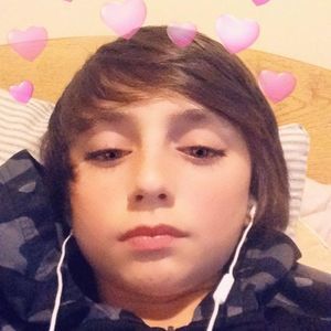 Meet your Posher, Johnathan